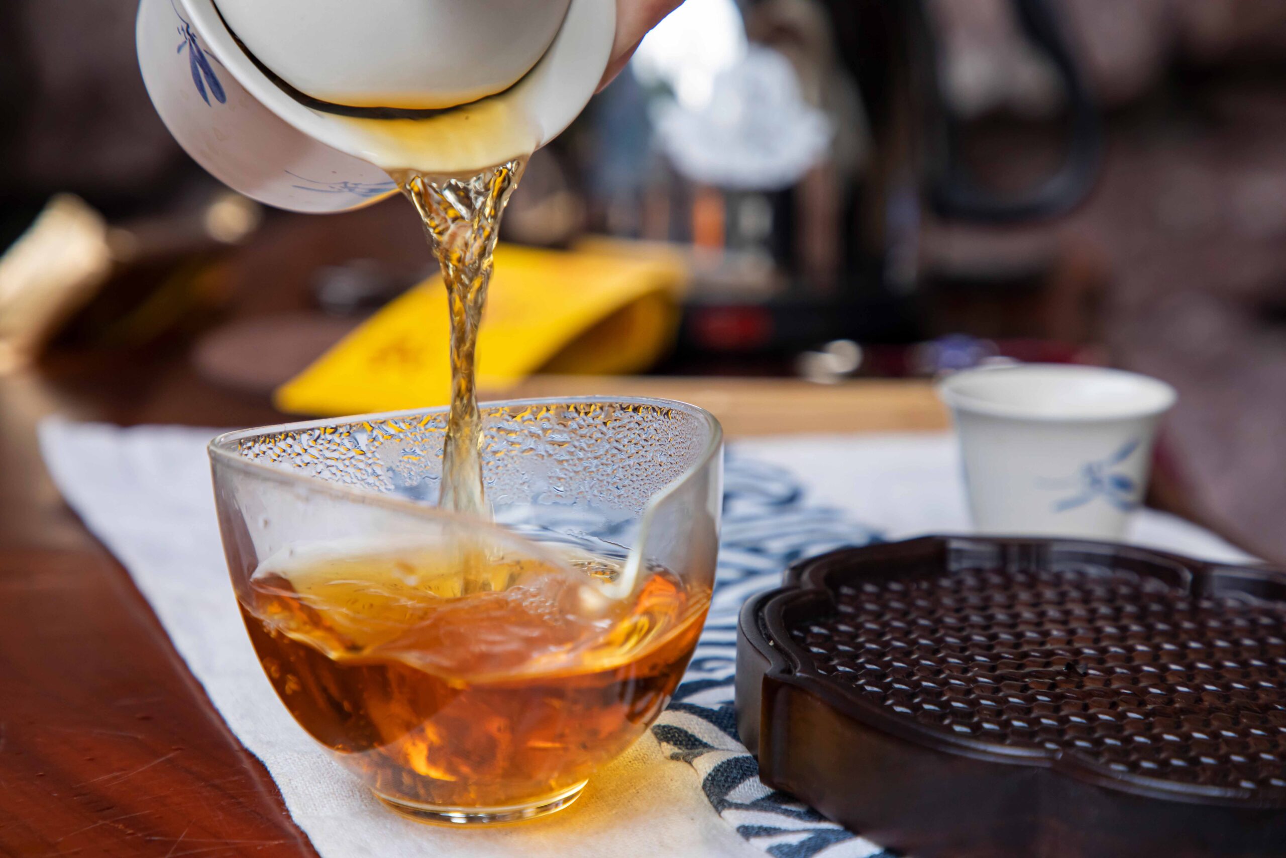 大红袍与肉桂：口感上的微妙差异-琳琅天上